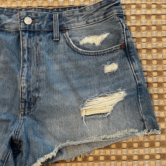 Madewell Relaxed Denim Shorts - Picture 2 of 3